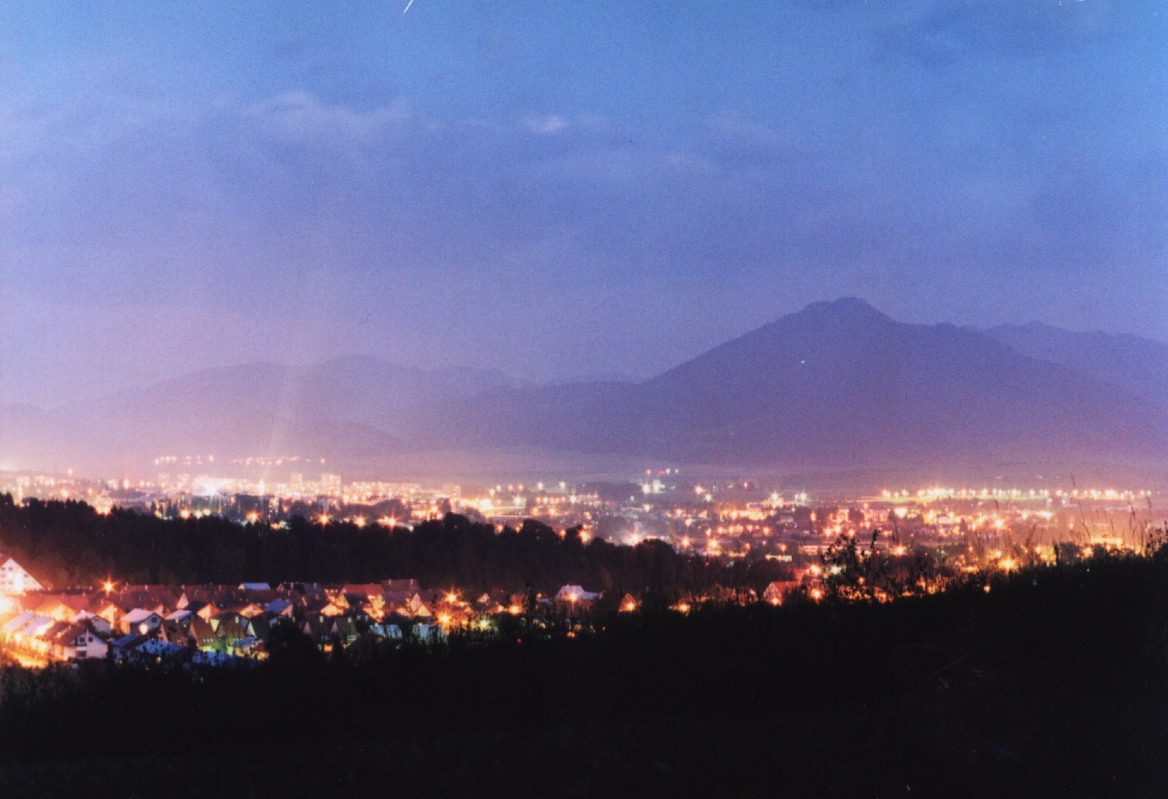 Image012.jpg